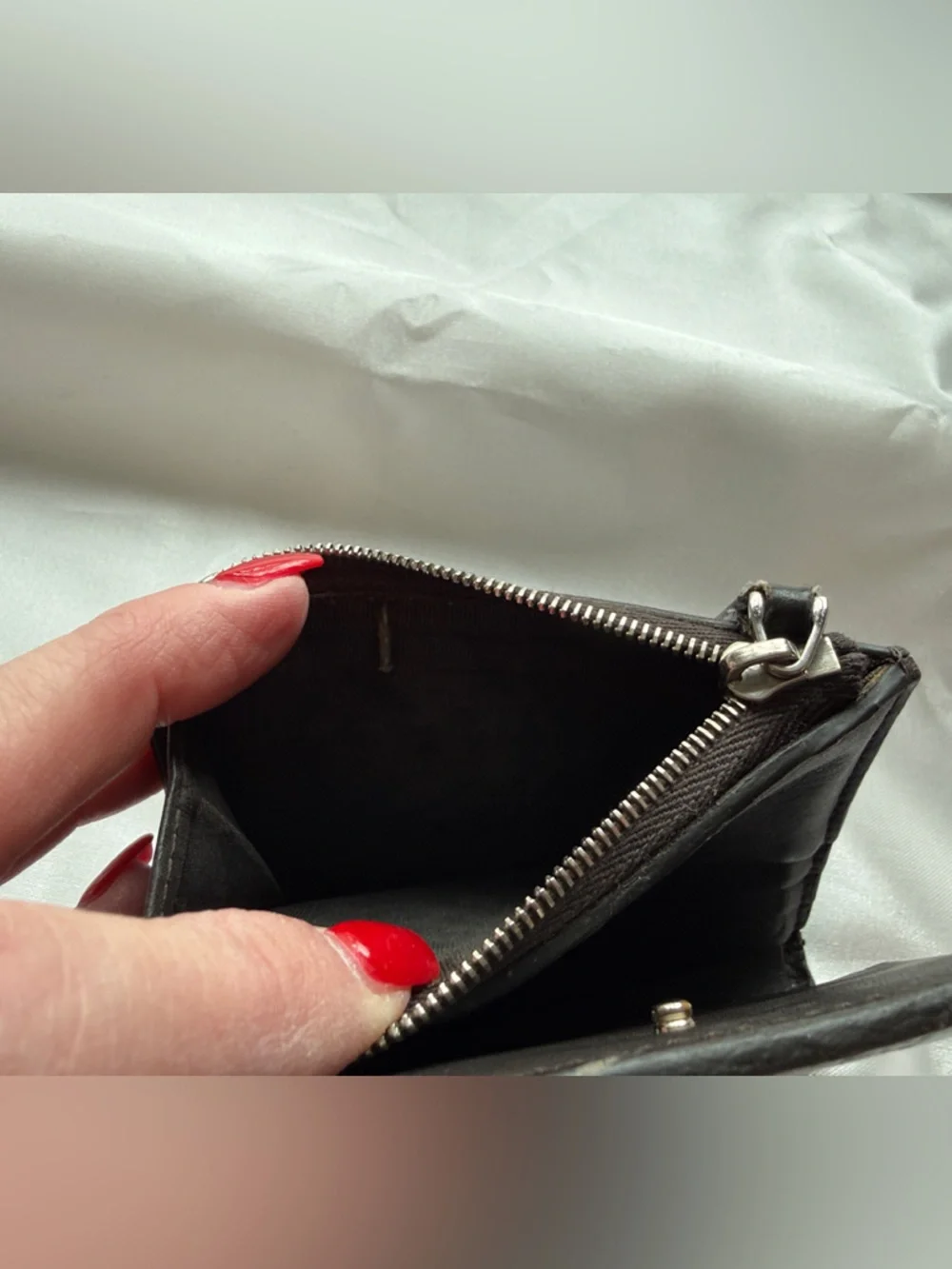 Gucci Black Embossed Leather Wallet with Zip Coin Pocket